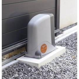 Jste si jisti, že znáte, jaký pohon zvolit ke své bráně?